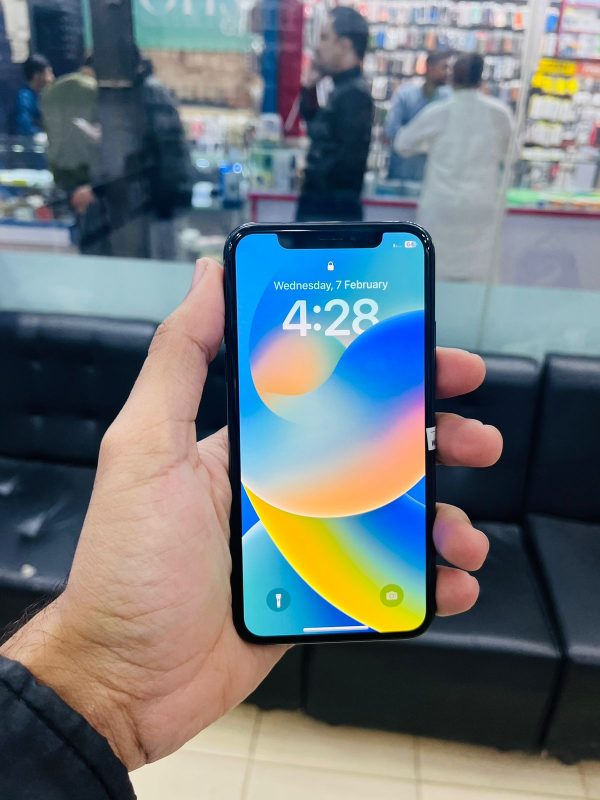 Apple iPhone XS 64GB Non Pta - Image 2