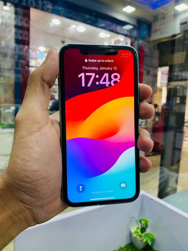 Apple iPhone 11 64GB PTA Approved - Image 2