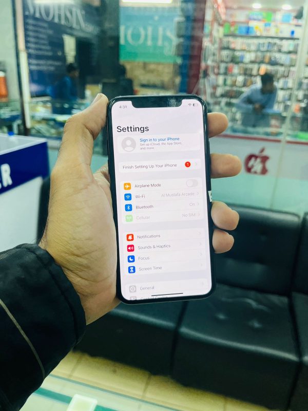 Apple iPhone X 256GB Non PTA - Image 2