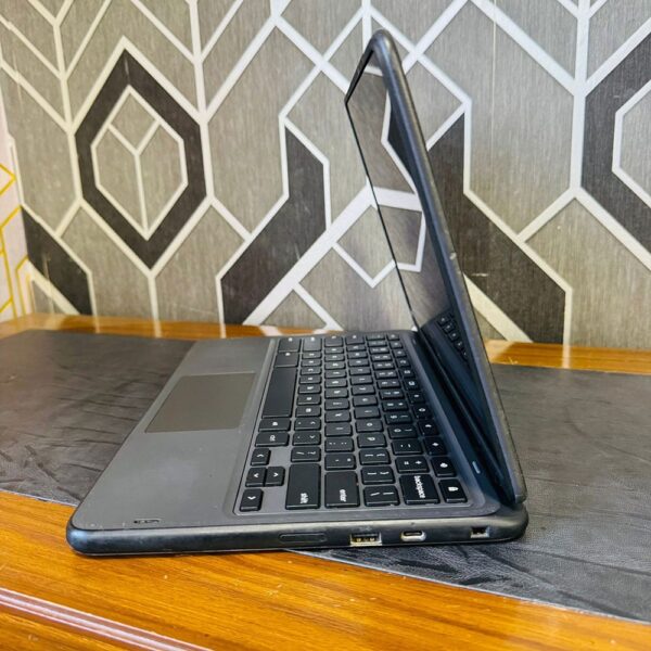 Dell 3100 4GB 64GB Chromebook 2029 Update - Image 4